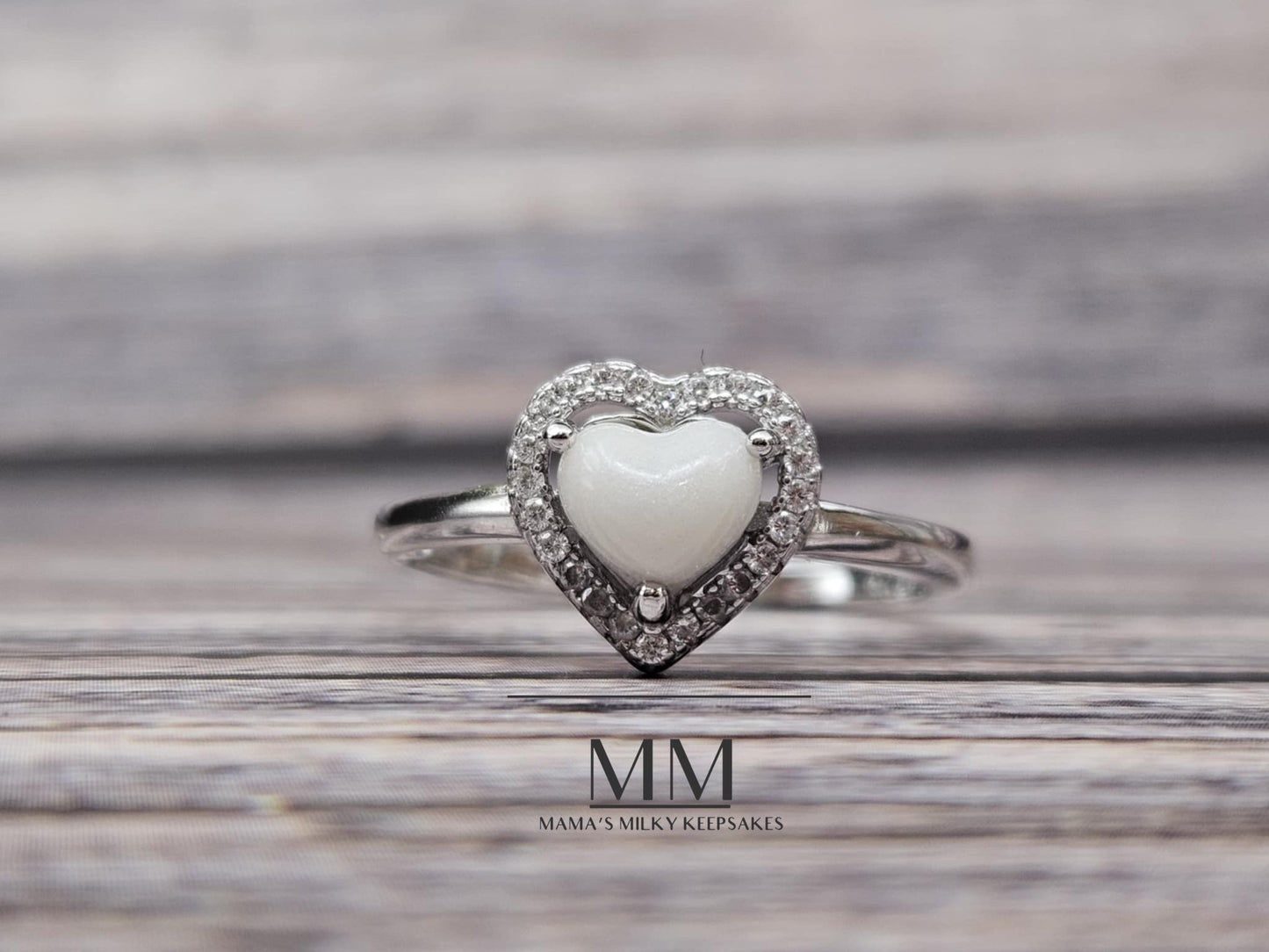 Amidee Ring