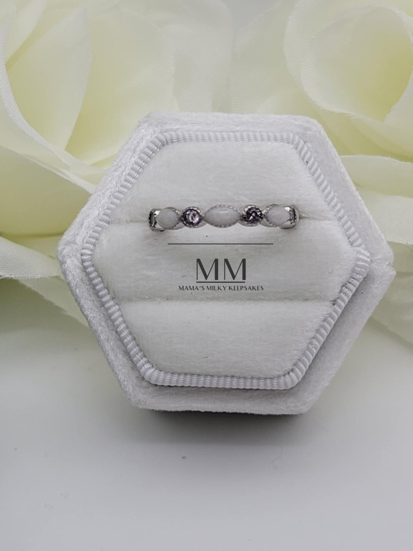 Breastmilk Marquise Stacking Ring
Cremation Marquise Stacking RIng Keepsake Marquise Stacking Ring
Sterling Silver Marquise Stacking Ring
Hair Marquise Stacking Ring, Ash Marquise Stacking Ring , Umbilical Cord Marquise Stacking Ring
BreastmilkJewelry Marquise Stacking Ring