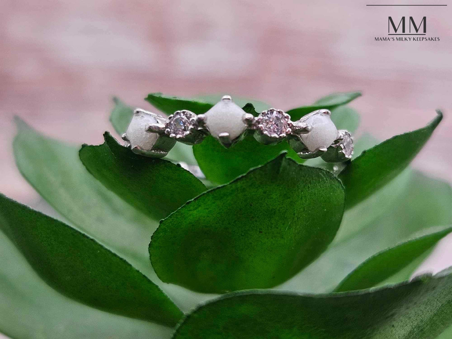 Breastmilk Round Ring, Cremation Round Ring, Keepsake Round Ring, Sterling Silver Round Ring, Hair Round Ring, Ash Round Ring, Umbilical Cord Round Ring, BreastmilkJewelry Round Ring
