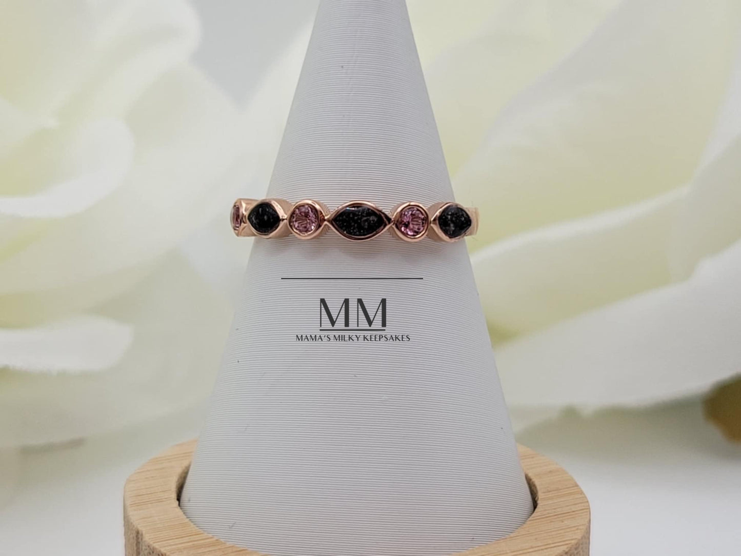 Breastmilk Marquise Stacking Ring
Cremation Marquise Stacking RIng Keepsake Marquise Stacking Ring
Sterling Silver Marquise Stacking Ring
Hair Marquise Stacking Ring, Ash Marquise Stacking Ring , Umbilical Cord Marquise Stacking Ring
BreastmilkJewelry Marquise Stacking Ring