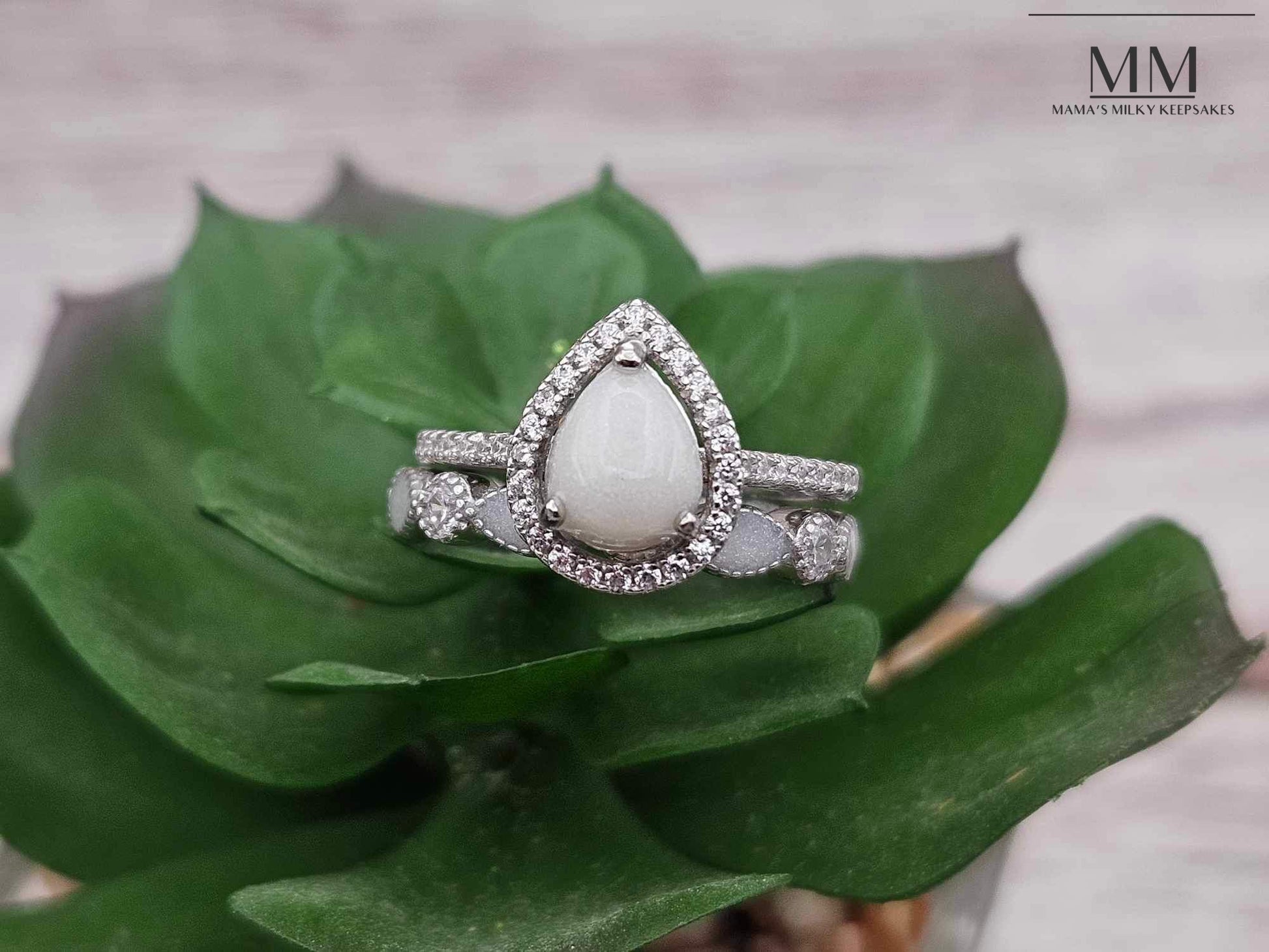 Breastmilk Pear Ring, Cremation Pear Ring, Keepsake Pear Ring, Sterling Silver Pear Ring, Hair Pear Ring, Ash Pear Ring, Umbilical Cord Pear Ring, BreastmilkJewelry Pear Ring