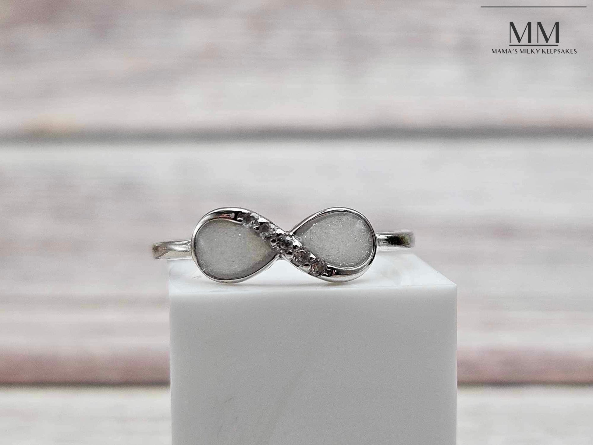 Breastmilk Infinity Ring
Cremation Infinity Ring Keepsake Infinity Ring
 Sterling Silver Infinity Ring
Hair Infinity Ring, Ash Infinity Ring , Umbilical Cord Infinity Ring
BreastmilkJewelry Infinity Rings
