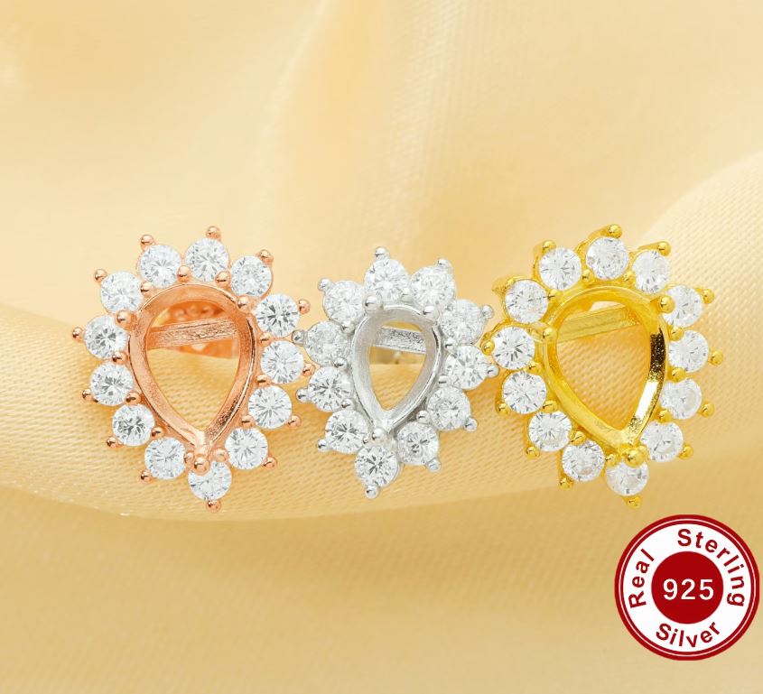Jasmine Studded Earrings