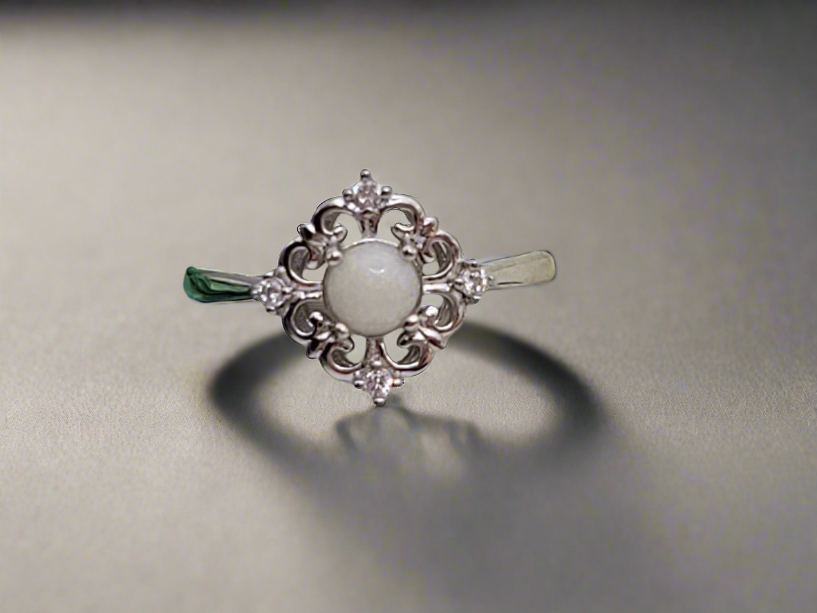 Charlotte Ring