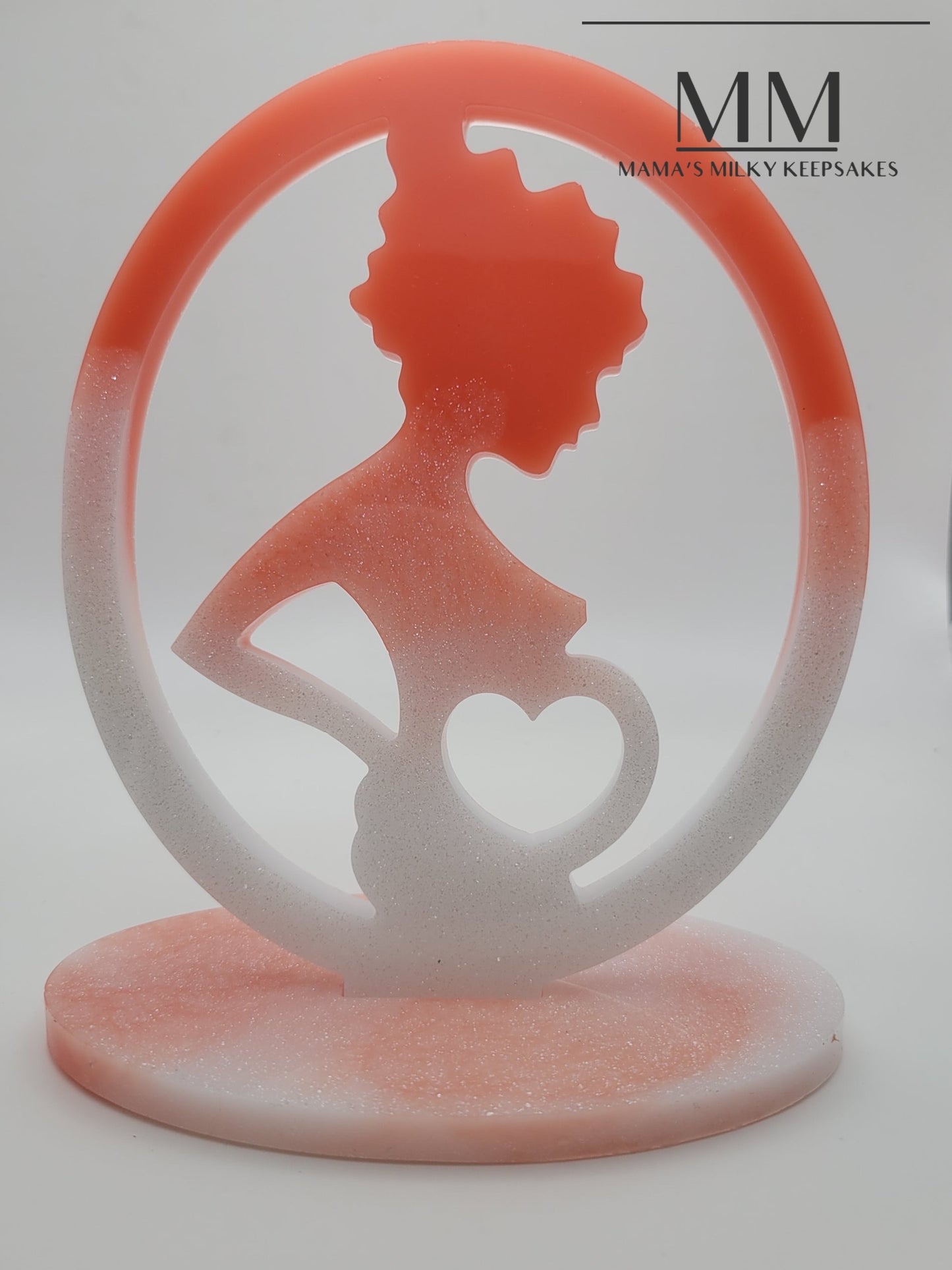 Pregnant Mama Statue