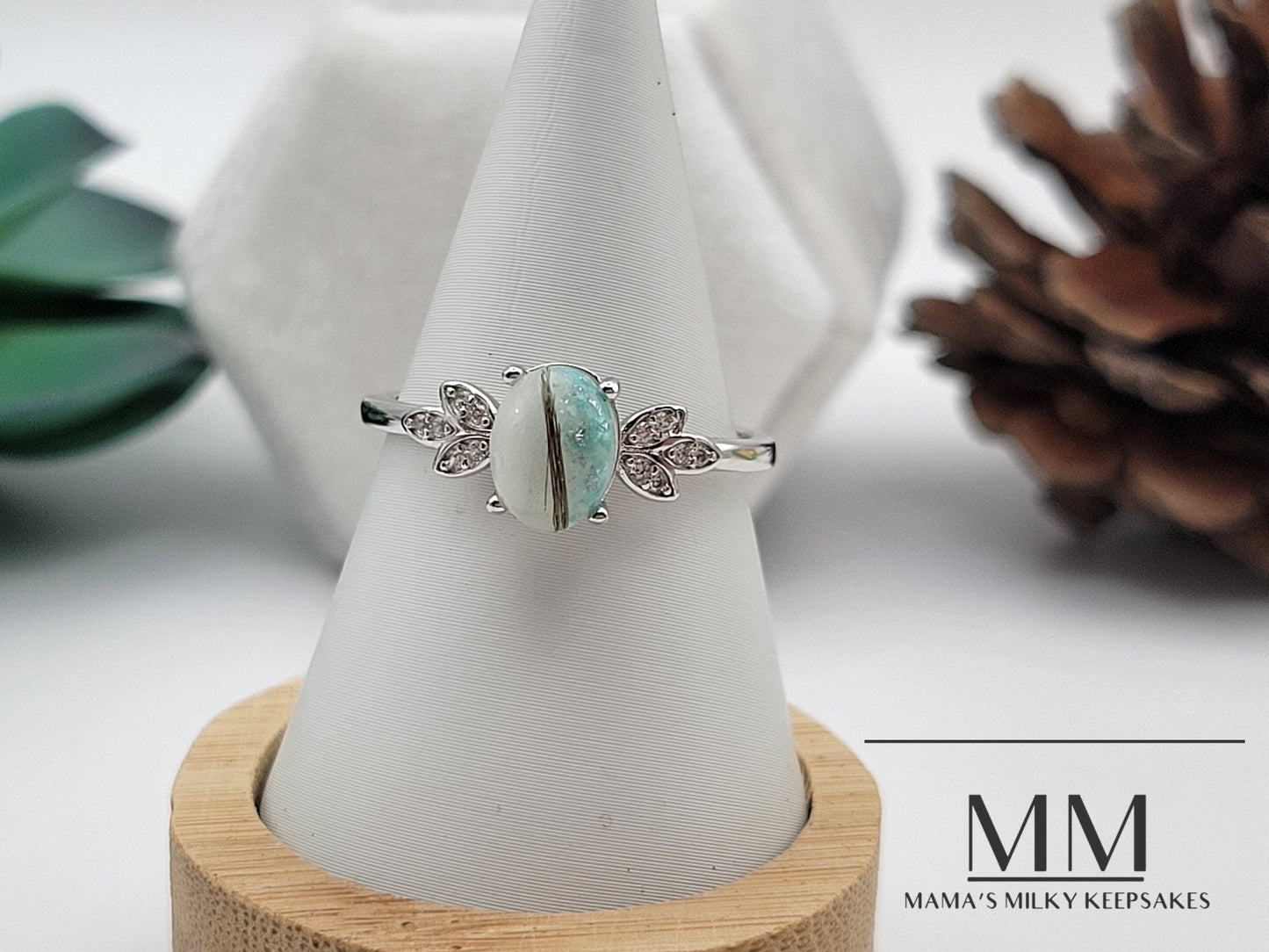 Payten Leaf Ring