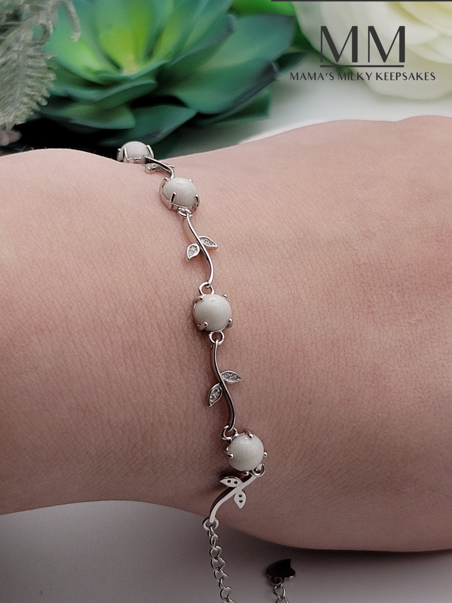 Breastmilk Round bracelet, Cremation Round bracelet, Keepsake Round bracelet, Sterling Silver Round bracelet, Hair Round bracelet, Ash Round bracelet, Umbilical Cord Round bracelet, BreastmilkJewelry Round bracelet