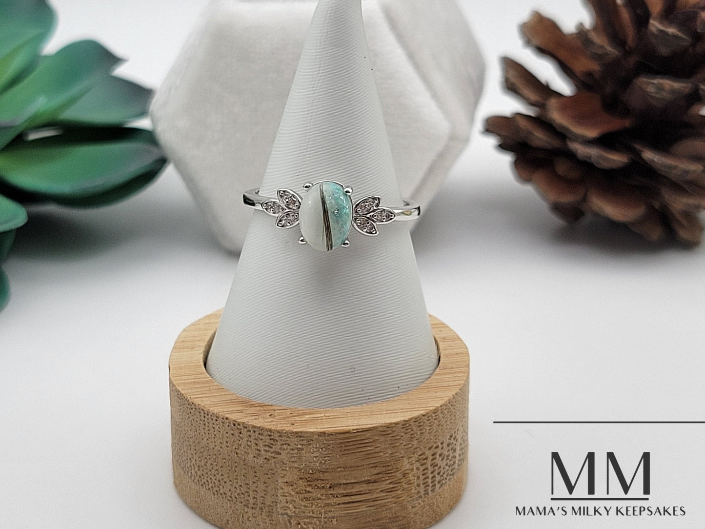 Payten Leaf Ring