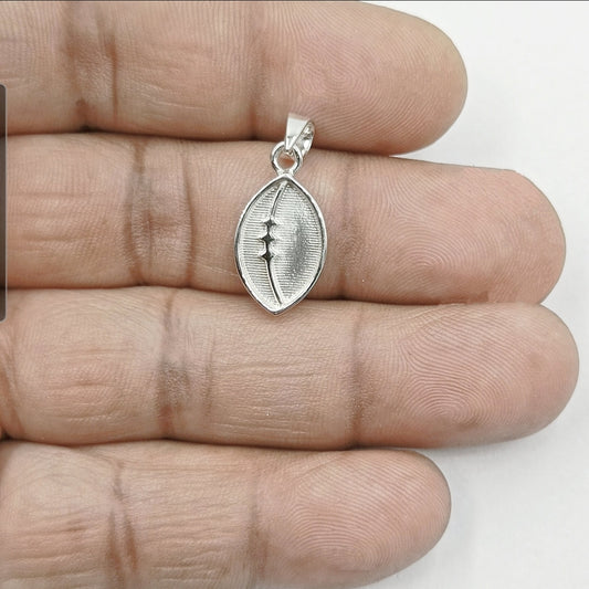 Football Necklace DIY