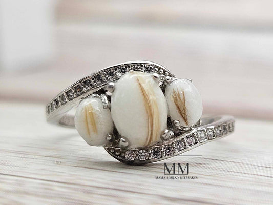 Plein de Vie Three Stone Ring