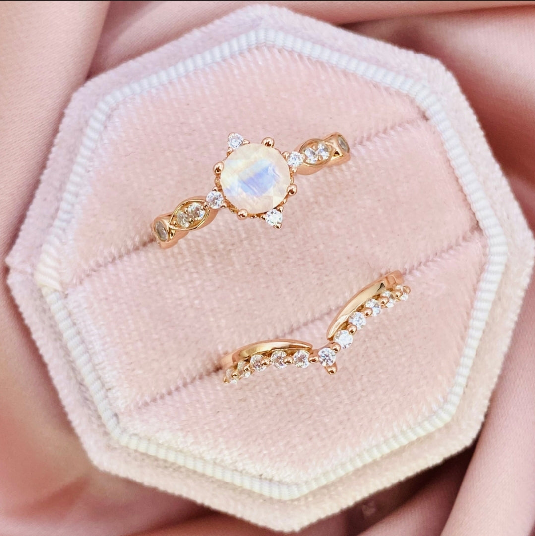 Royale Ring Set