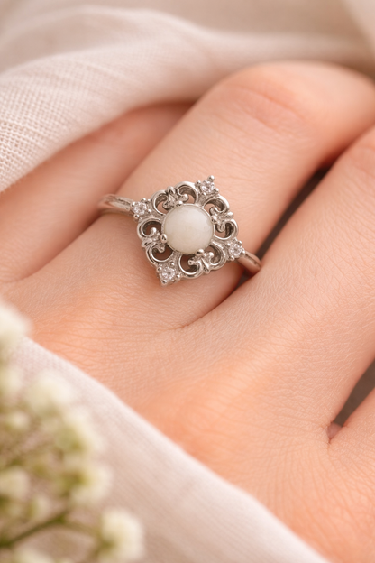 Charlotte Ring