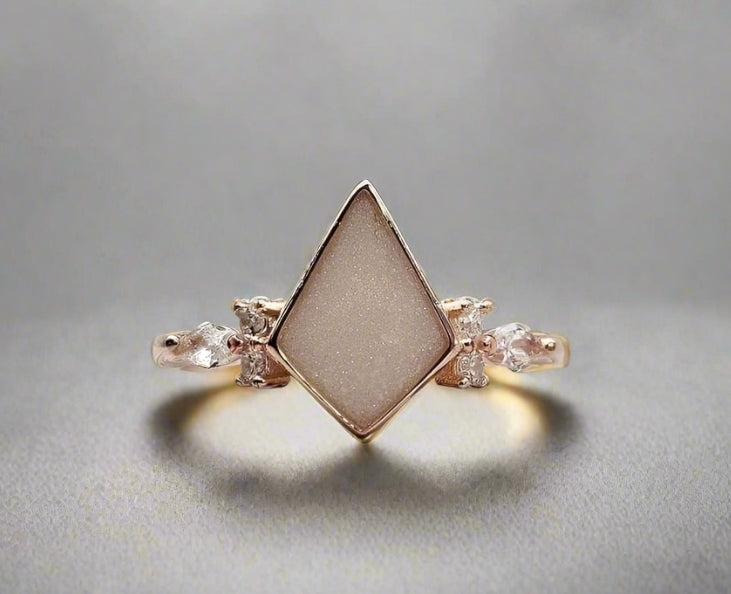 Adriane Ring