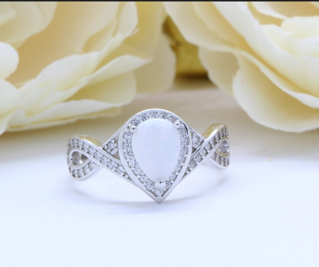 Ivory Stacking Ring DIY