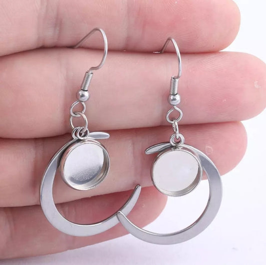 Solar Earrings DIY